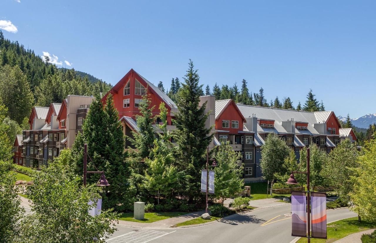 Апартаменты Slopeside Whistler Creek Экстерьер фото